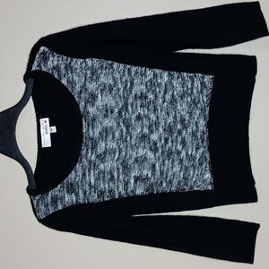 Sweater Crop